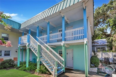 One-of-a-Kind 1BR/2BA 2-Story 480sqft Condo on South End of - photo 1