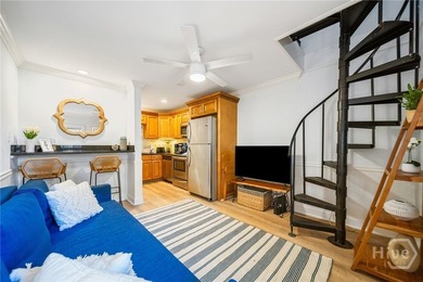 One-of-a-Kind 1BR/2BA 2-Story 480sqft Condo on South End of - photo 4