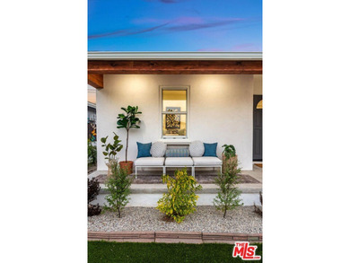 Welcome to this completely renovated, thoughtfully redesigned - photo 2