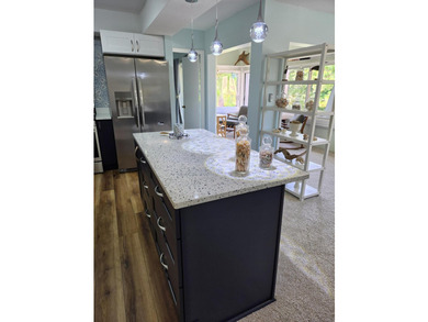 Move-In Ready * Fully Renovated * Stunning Sunset Views * - photo 6