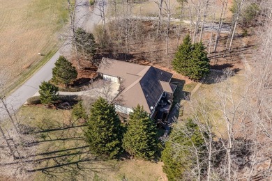 Experience Southern Luxury living set within the golf course - photo 8