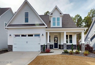 (private lake, pond, coastal) Home For Sale in Aberdeen North Carolina