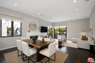 Welcome home to your North Santa Monica retreat, a rare - photo 6
