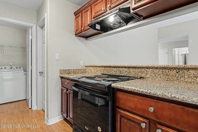 Your search is OVER! This compact home in charming & convenient - photo 7