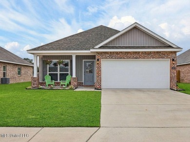 Welcome to 1052 Whimbrel Court in beautiful Ocean Springs. This - photo 4