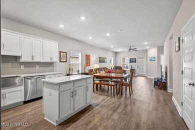 Welcome to 1052 Whimbrel Court in beautiful Ocean Springs. This - photo 8