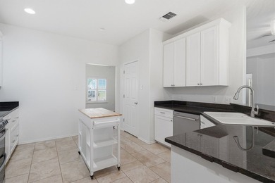 Lovely updated 3-bedroom, 2 bath, 2 car garage in highly - photo 11