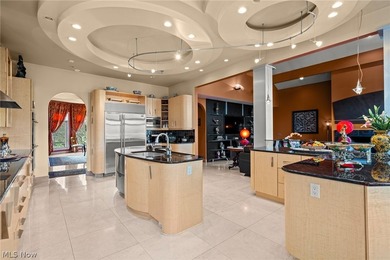 Situated on a beautiful private cul-de-sac in Moreland Hills - photo 15