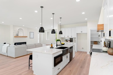 Brand new custom-built 4-bedroom, 2,5 bath home with NO HOA - photo 16