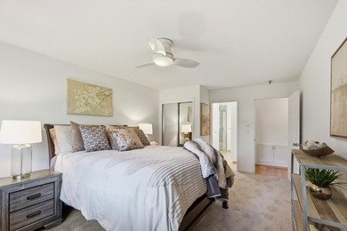 Bright, updated 1,240 sq ft end-unit condo in Cribari Village at - photo 17