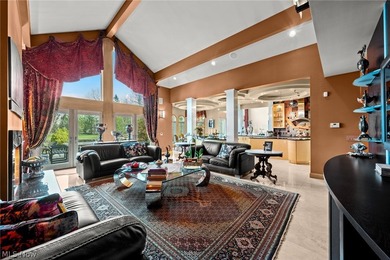 Situated on a beautiful private cul-de-sac in Moreland Hills - photo 20