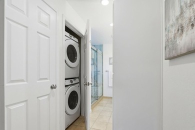 Bright, updated 1,240 sq ft end-unit condo in Cribari Village at - photo 23