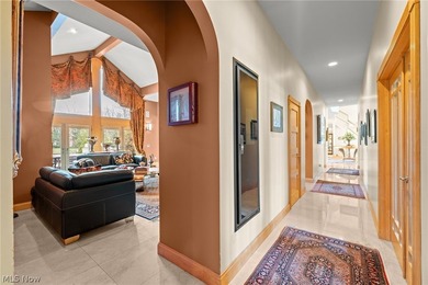 Situated on a beautiful private cul-de-sac in Moreland Hills - photo 23