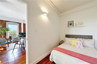 Live above the vibe of the West Side, a block from Downtown - photo 24