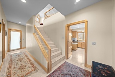 Situated on a beautiful private cul-de-sac in Moreland Hills - photo 25