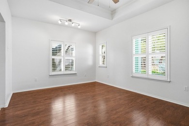 Lovely updated 3-bedroom, 2 bath, 2 car garage in highly - photo 27