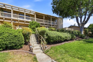 Bright, updated 1,240 sq ft end-unit condo in Cribari Village at - photo 32