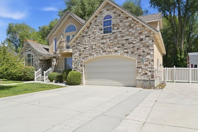 **Price Improvement!** Beautifully updated home with high-end - photo 3