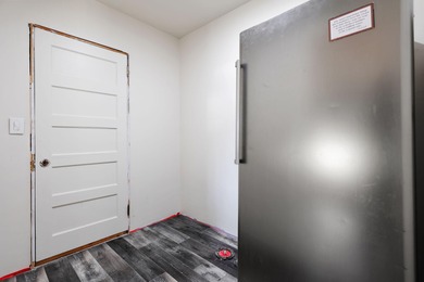 Welcome to this 3-bedroom home offering 1,386 sq ft of character - photo 8
