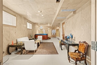 Situated on a beautiful private cul-de-sac in Moreland Hills - photo 48
