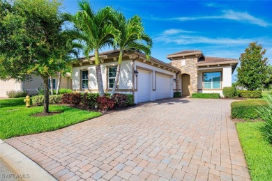 Lake Home For Sale in Fort Myers, Florida