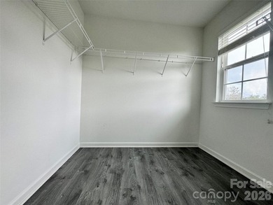 Vacant -- Easy to Show!!! Welcome to 2482 Chatham Run Dr - photo 17