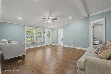 Country living at its finest! Nestled on 3.1 beautiful acres - photo 9