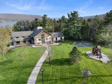 Welcome to 5 Andrews Way, located in the sought-after Bristol - photo 47