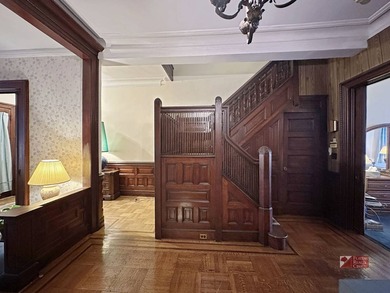 Rare Historic Brick and Limestone Townhouse in Prospect Lefferts - photo 8