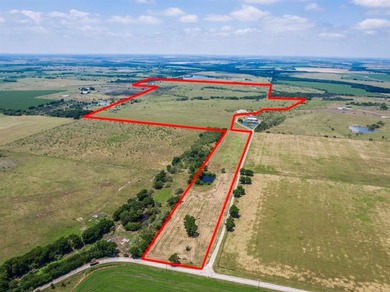 (private lake, pond, creek) Acreage For Sale in Italy Texas