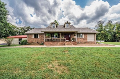 Lake Home For Sale in Drakesboro, Kentucky