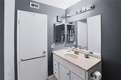 Welcome to South Coast Villas, a beautifully maintained gated - photo 14