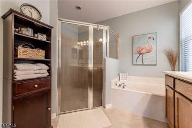 LAKEFRONT & POOL HOME! EXTENDED PAVER DRIVEWAY WITH ROOM FOR 6 - photo 22