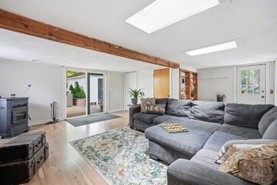 Spacious 3-bedroom, 1.5-bath home offering comfort, character - photo 22