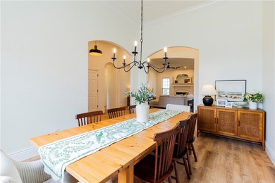 Beautifully updated 4-bedroom 3 bath home with modern finishes - photo 2