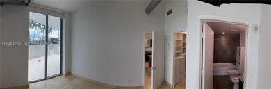 Beautiful 2 bedrooms 2 baths residence with Pool and patio views