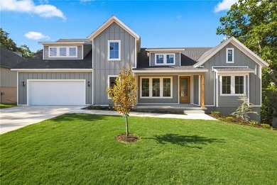 Discover elevated living in this beautifully crafted 2-bedroom - photo 3