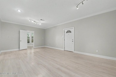 Welcome to effortless coastal living in the heart of Bay St - photo 7