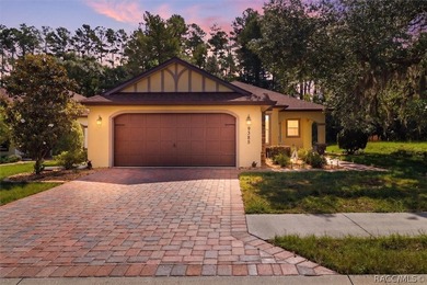 ENJOY CONVENIENT, WORRY FREE FLORIDA LIVING in the welcoming 55+ - photo 1