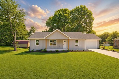 Brand-new 3BR/2BA home offering 1,448sf just inside the city - photo 33