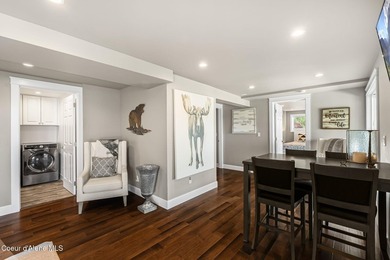 Nestled in the scenic hills of Hope, Idaho, this beautifully - photo 44