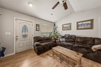2 bedroom 2 bathroom with partially converted garage to 3rd - photo 11