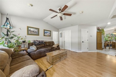 2 bedroom 2 bathroom with partially converted garage to 3rd - photo 12