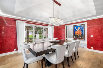 Beautifully reimagined and fully updated single story estate in - photo 21