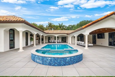 Beautifully reimagined and fully updated single story estate in - photo 22