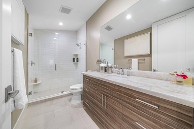 Beautifully reimagined and fully updated single story estate in - photo 31