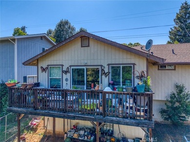 2 bedroom 2 bathroom with partially converted garage to 3rd - photo 34
