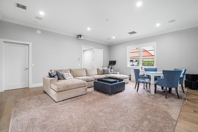 Beautifully reimagined and fully updated single story estate in - photo 37
