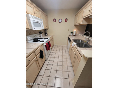 Located in the Orange Grove area of Gulfport, this 3-bedroom - photo 4