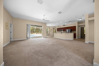 Perfectly positioned in the highly desirable Oak Village section - photo 8